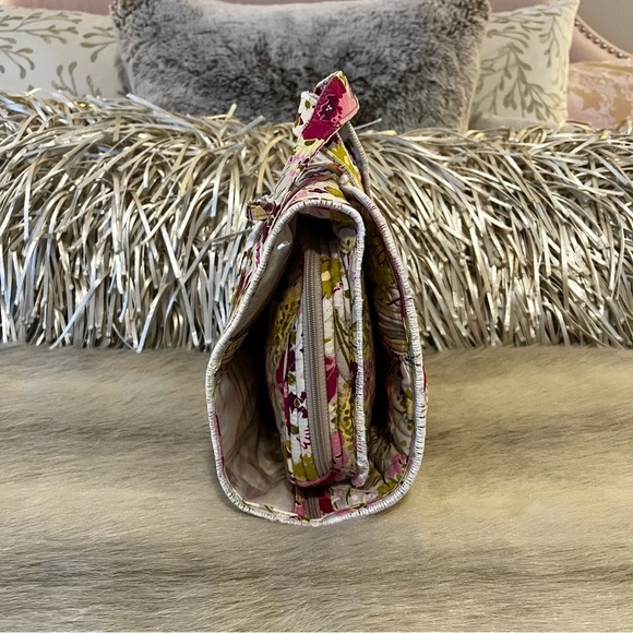 VERA BRADLEY Make Be Blush 2010 Iconic Large Hanging Organizer Trifold Cosmetic - Picture 4 of 15